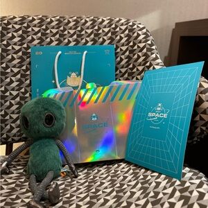 Jellycat Korean Space pop up Alien Zillan limited edition with packaging NEW